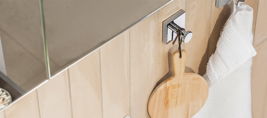 Basic - Speglar & Spegelskåp